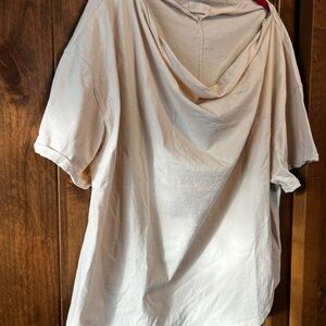 Nuuds Soft Cream Short Sleeve Top